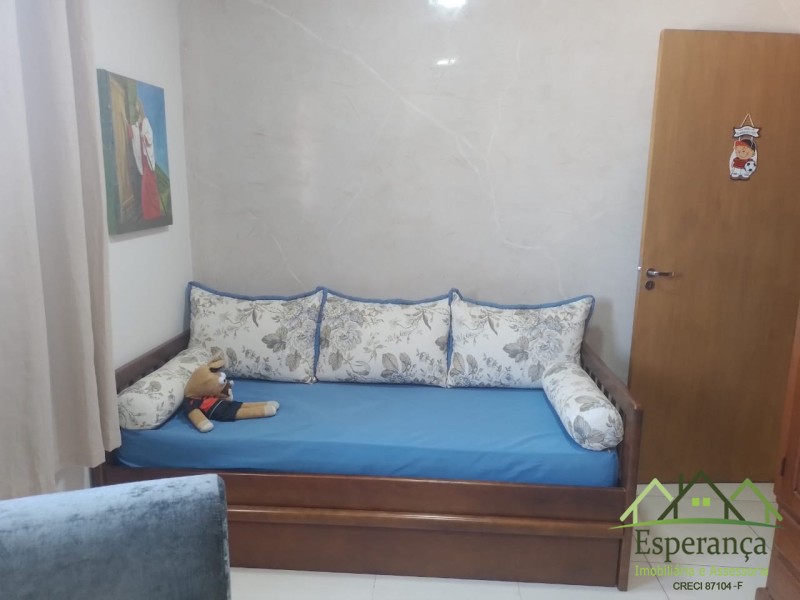 WhatsApp Image 2025-11-18 at 08.34.38 (2).jpeg